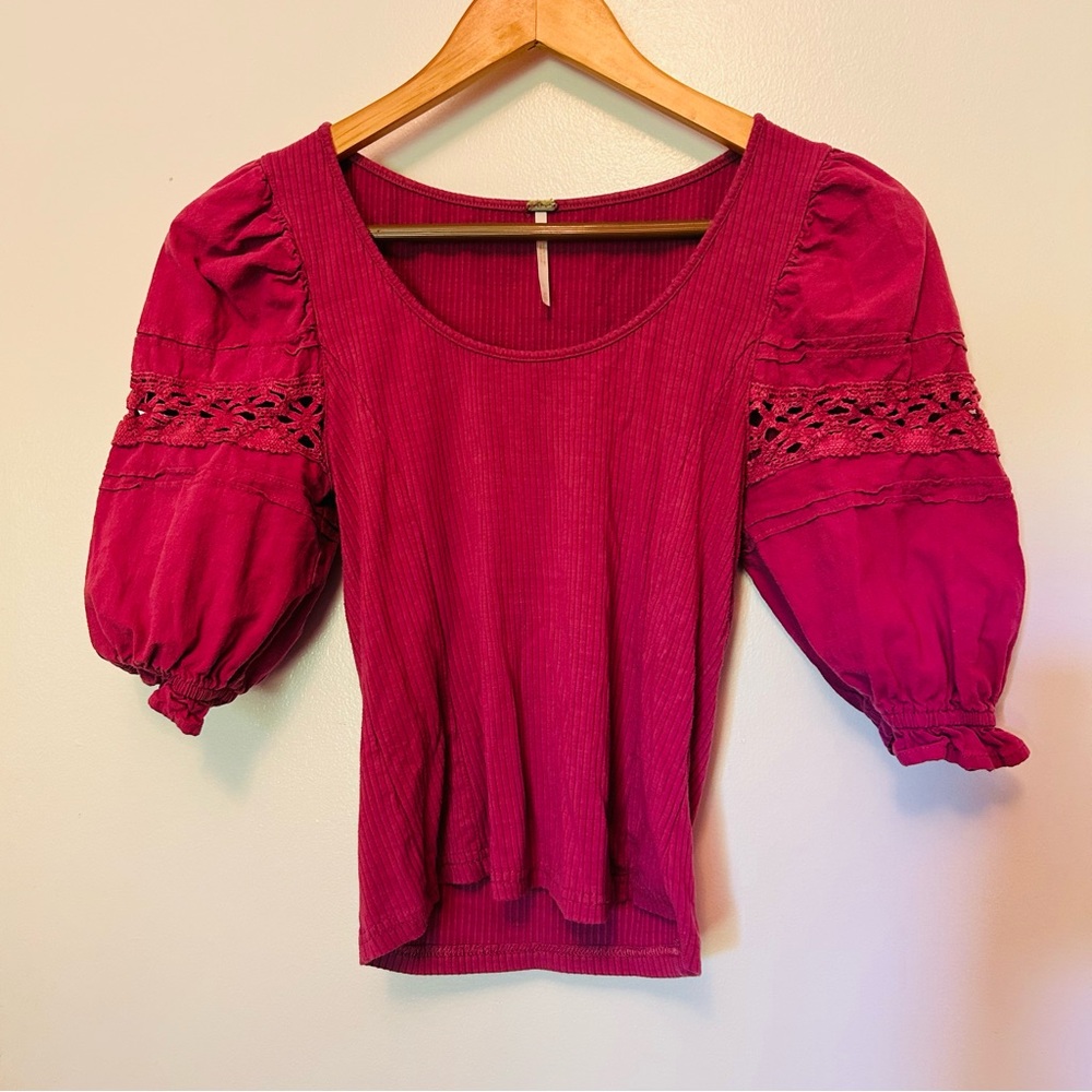 Free people puff sleeve embroidered sleeve top size XS